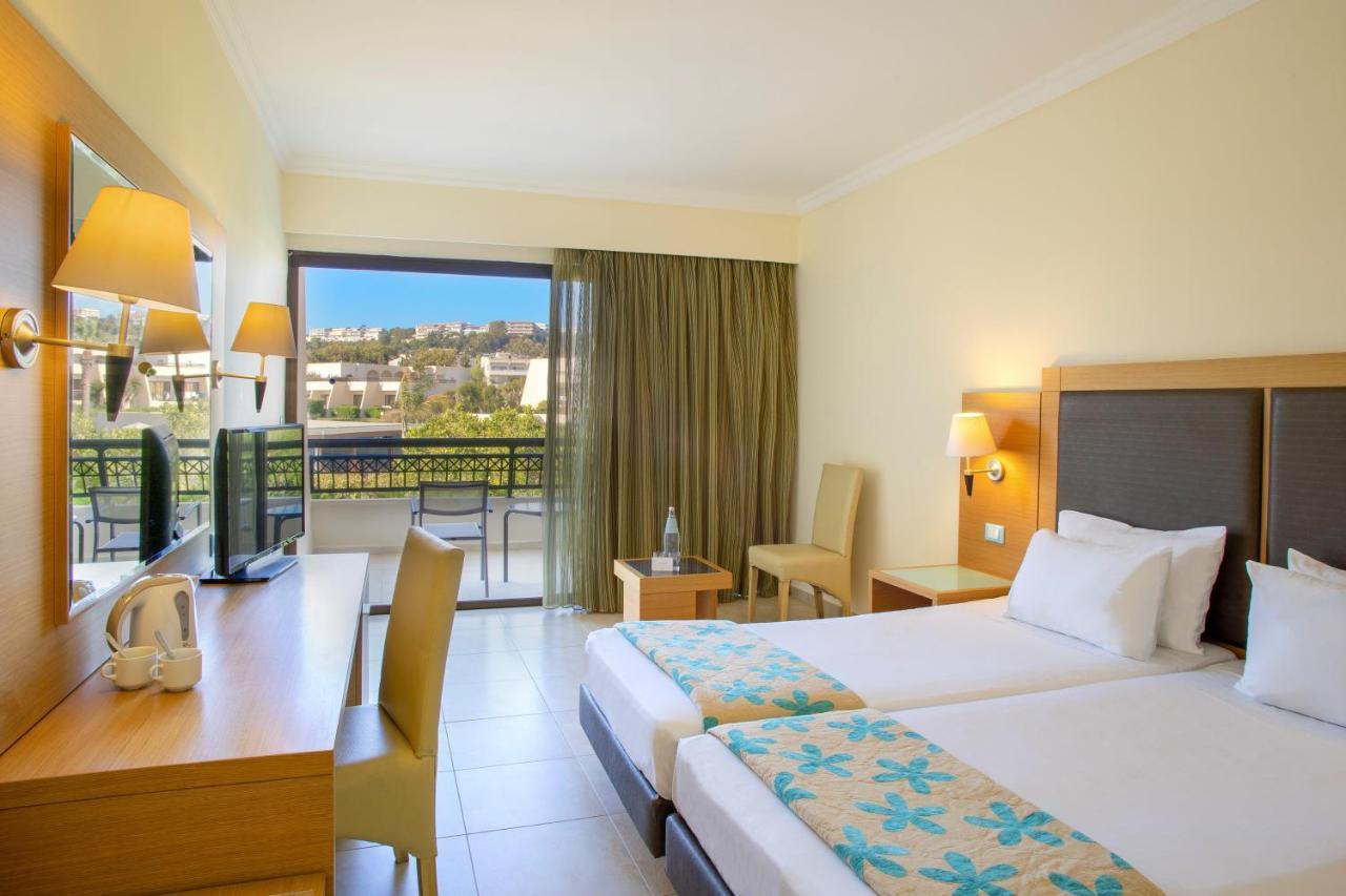 Sol Cosmopolitan Rhodes Hotel Ixia  Eksteriør billede